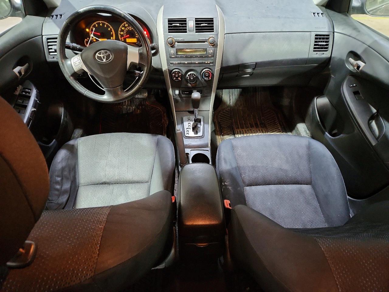 2009 TOYOTA COROLLA S photo 22