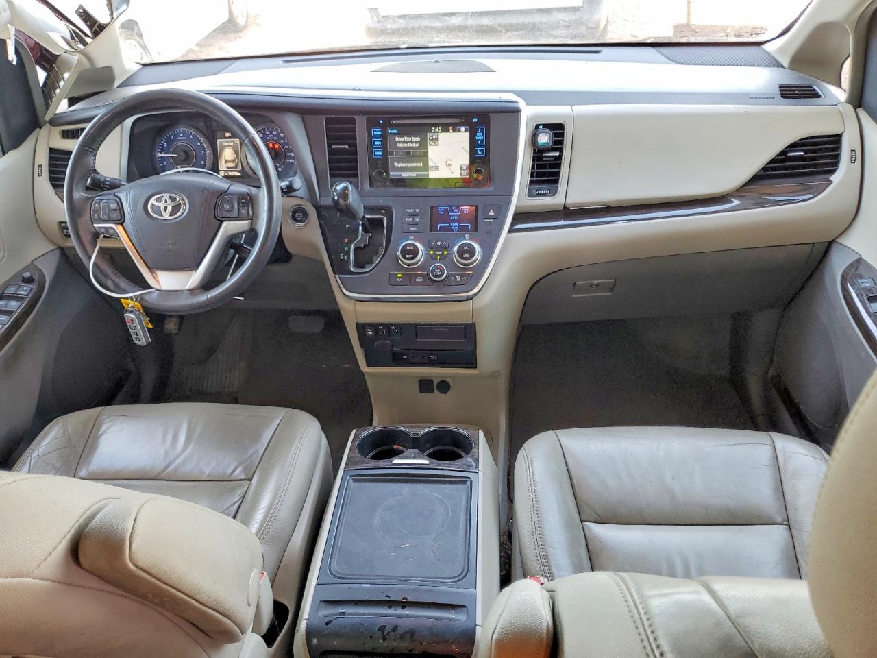 2016 TOYOTA SIENNA XLE PREMIUM 7-PASSENGER photo 15