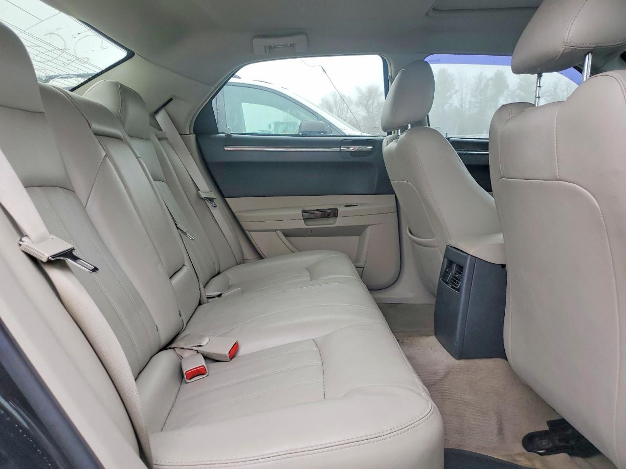 2006 CHRYSLER 300C photo 19
