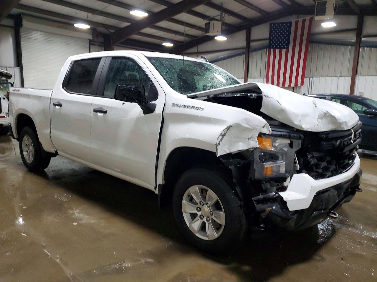 2024 CHEVROLET SILVERADO K1500 photo 7