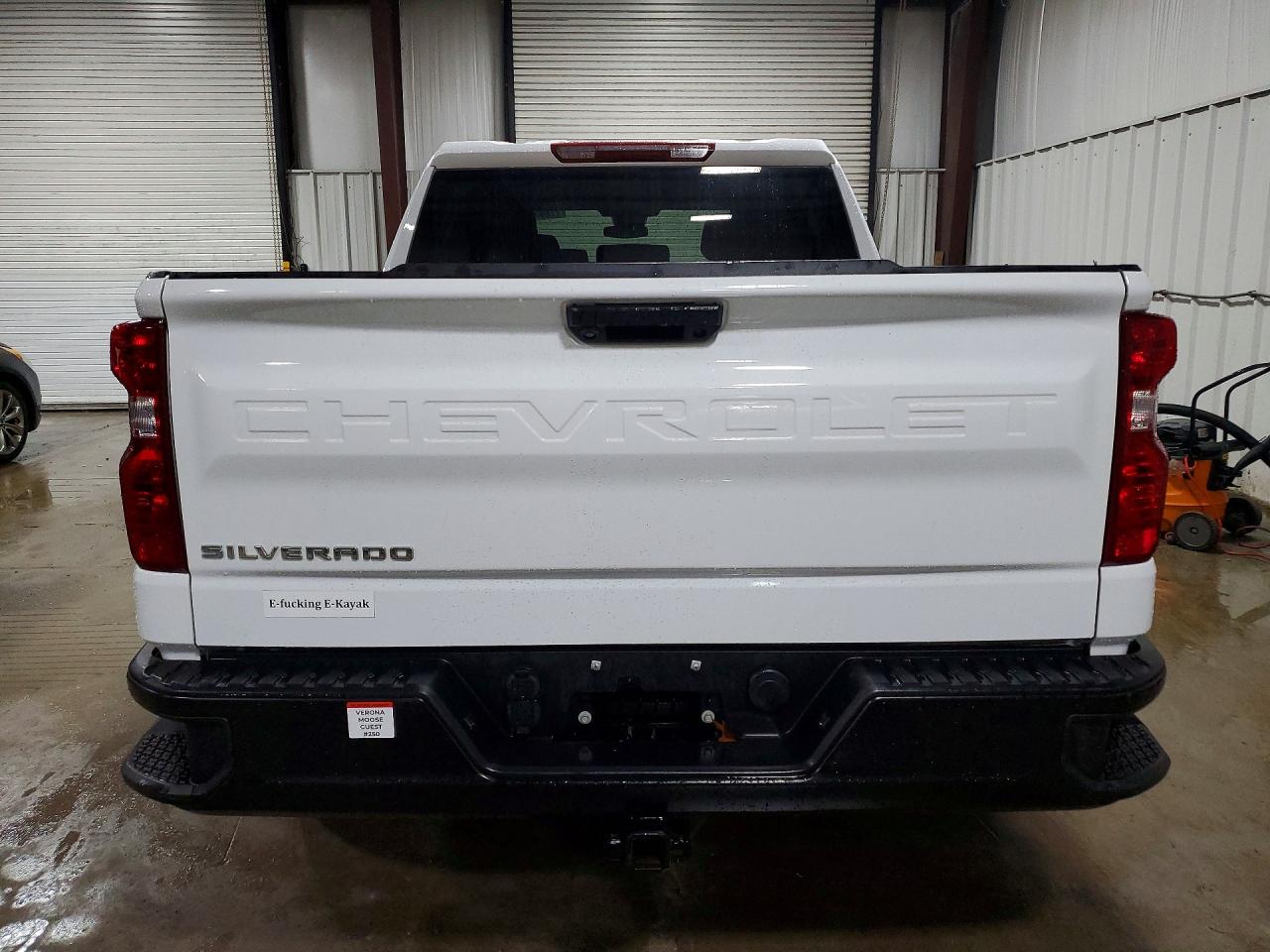 2024 CHEVROLET SILVERADO K1500 photo 11