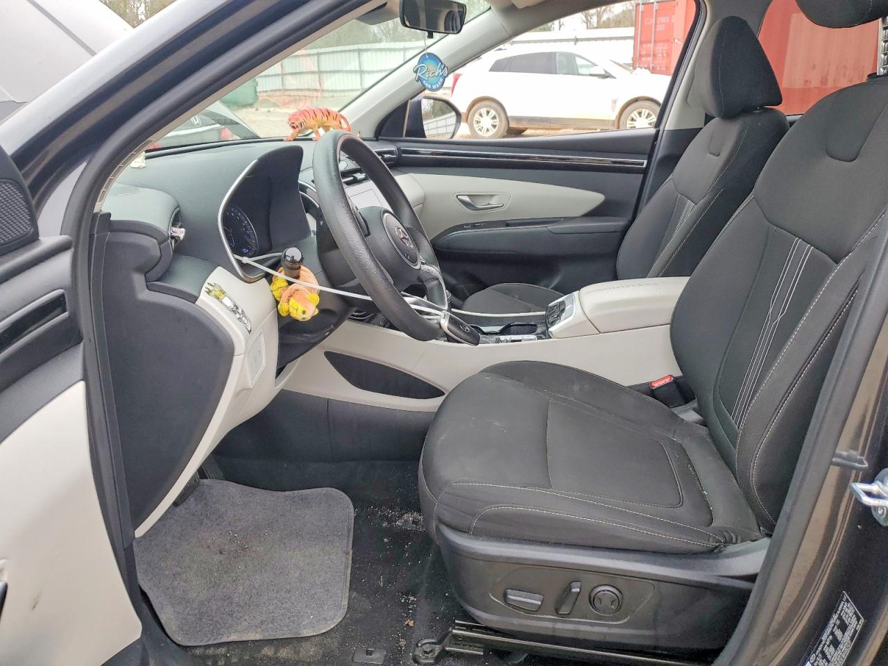 2024 HYUNDAI TUCSON SEL photo 13
