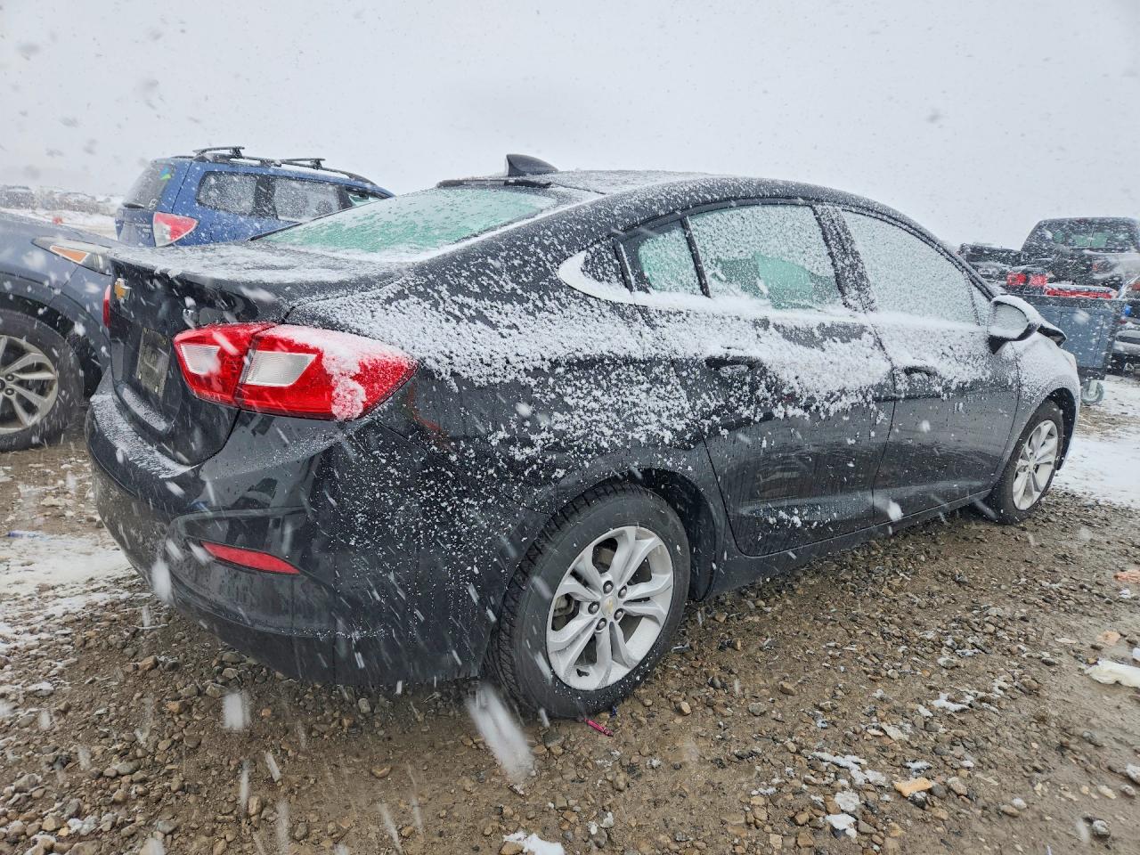 2019 CHEVROLET CRUZE LT photo 3
