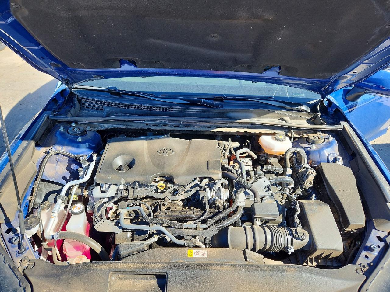 2025 TOYOTA CAMRY XSE photo 11