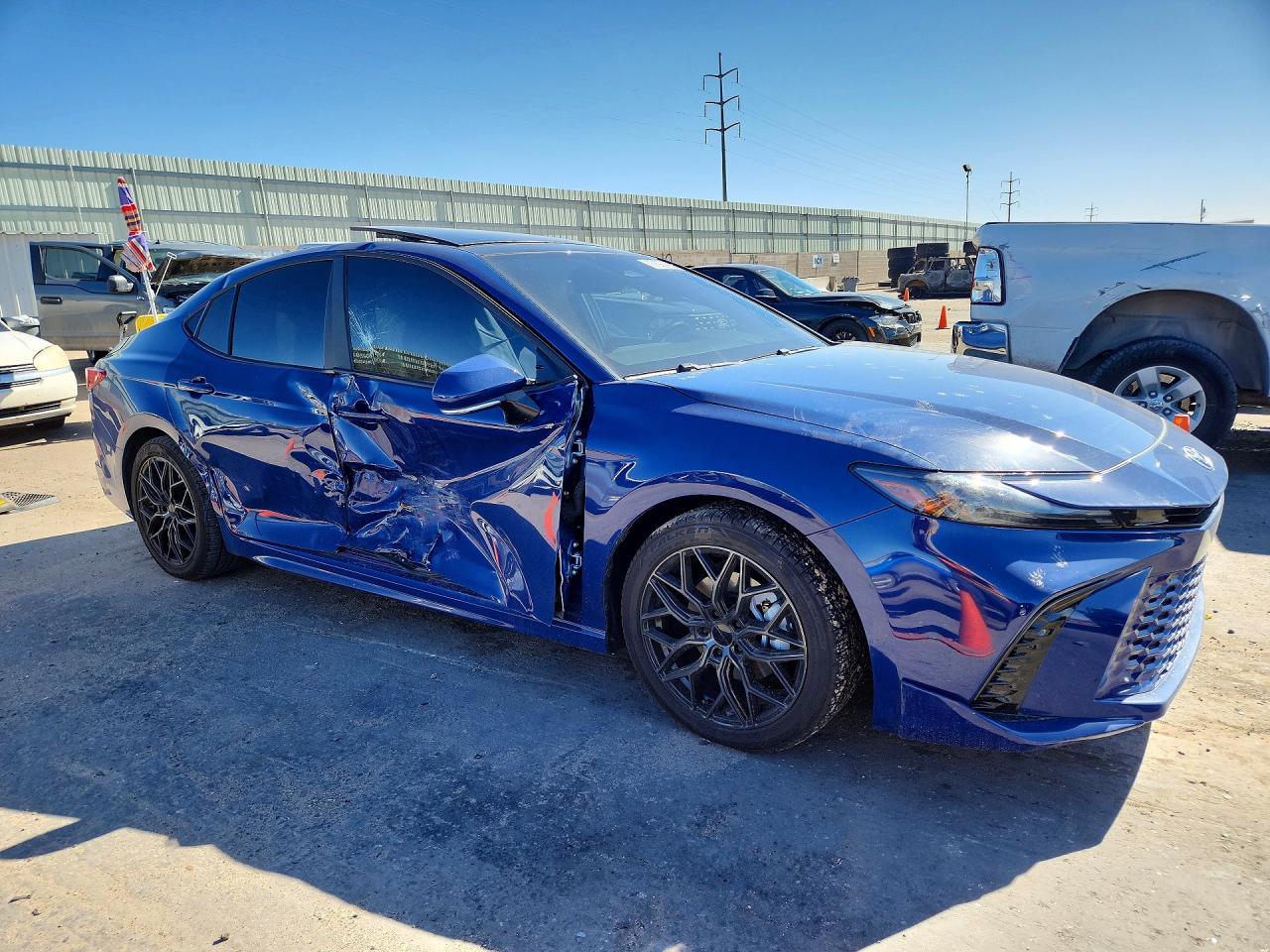 2025 TOYOTA CAMRY XSE photo 4