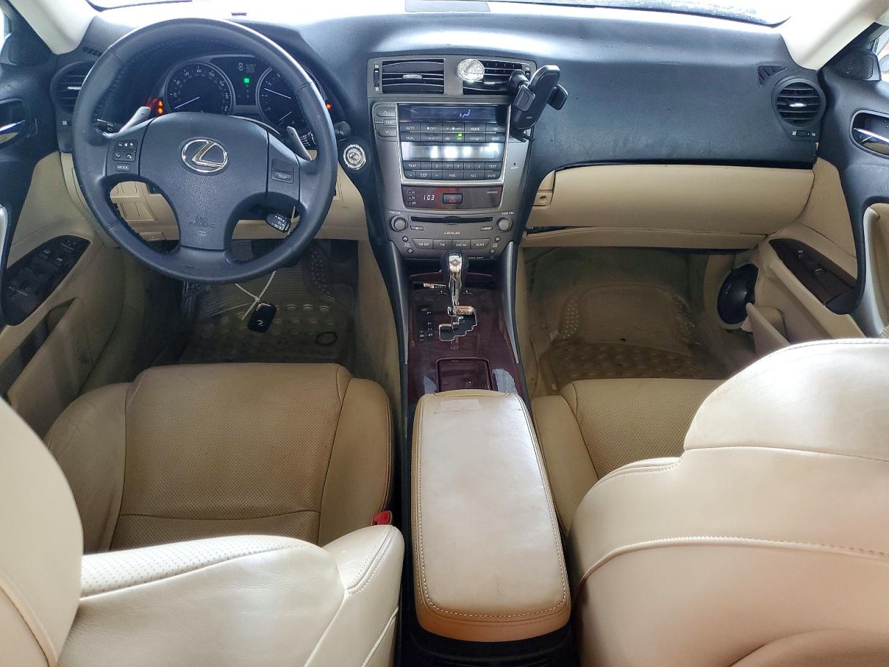 2006 LEXUS IS 250 photo 8