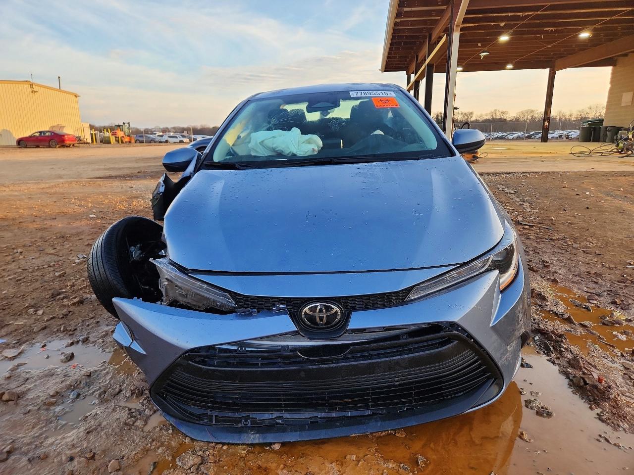 2024 TOYOTA COROLLA LE photo 9