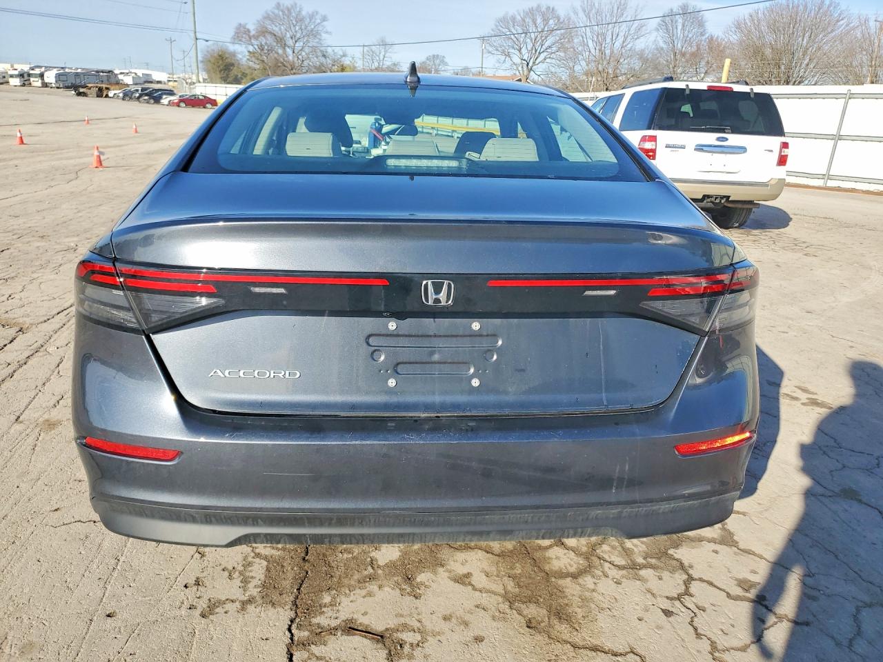 2024 HONDA ACCORD LX photo 6