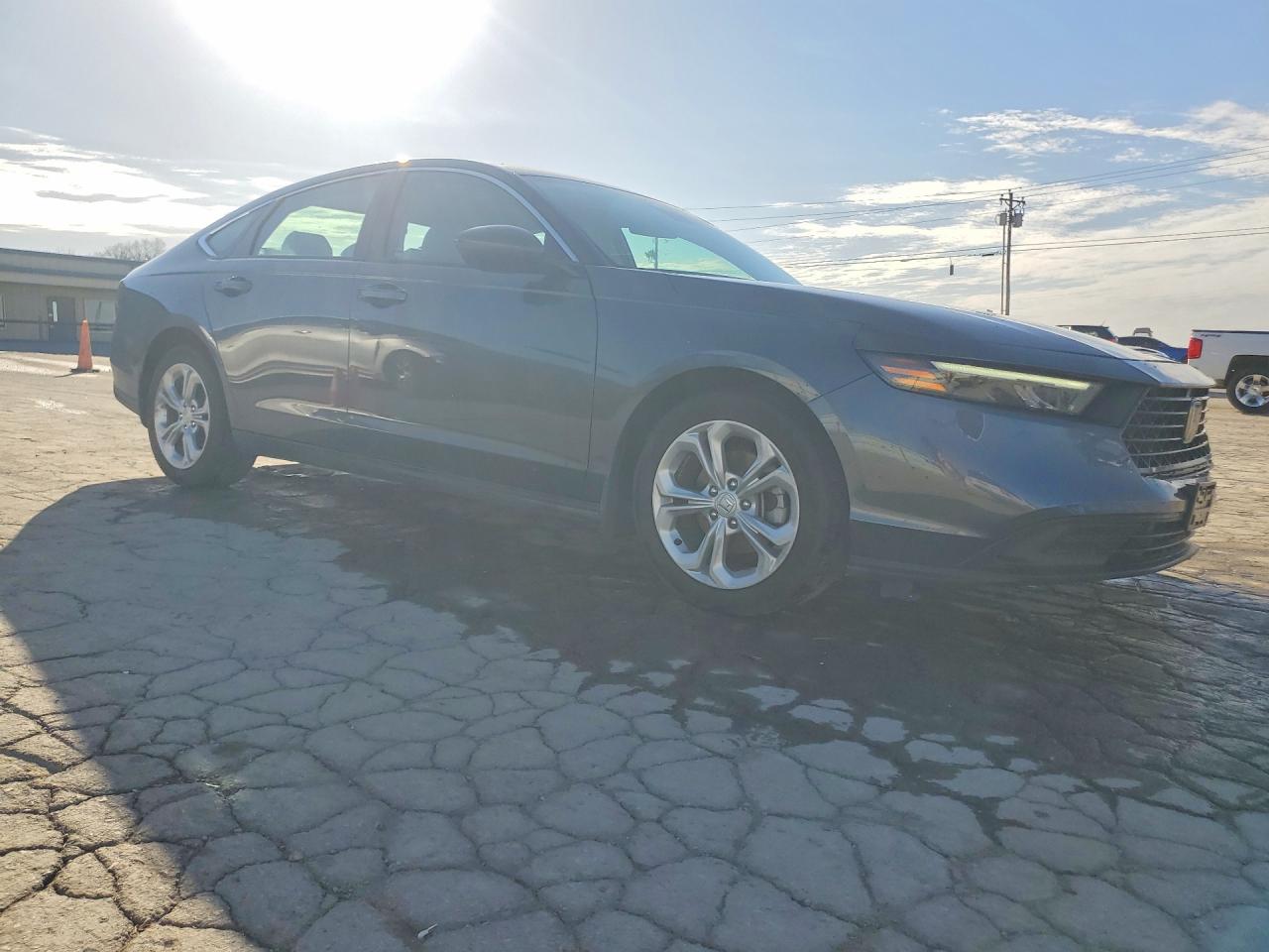 2024 HONDA ACCORD LX photo 4