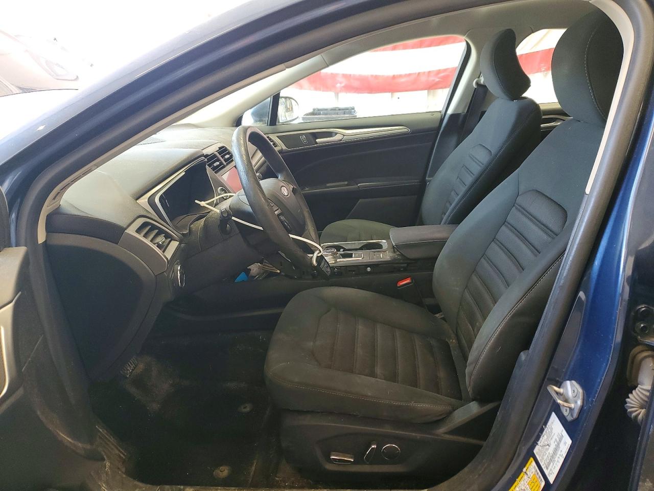 2019 FORD FUSION SE photo 7