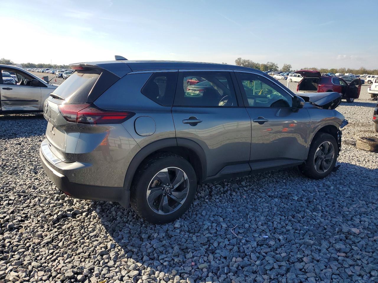 2025 NISSAN ROGUE SV photo 7