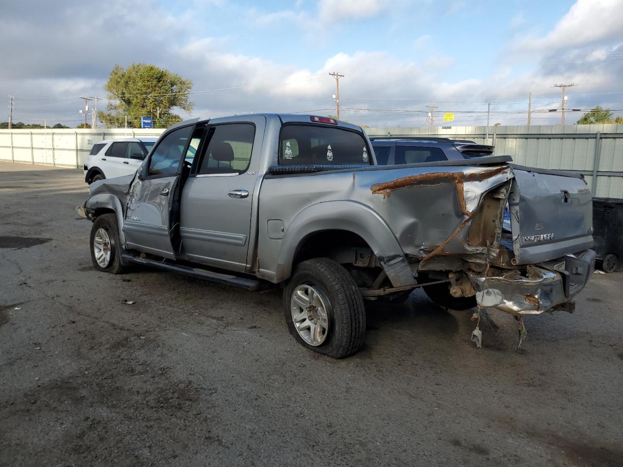 2005 TOYOTA TUNDRA DOUBLE CAB SR5 photo 3