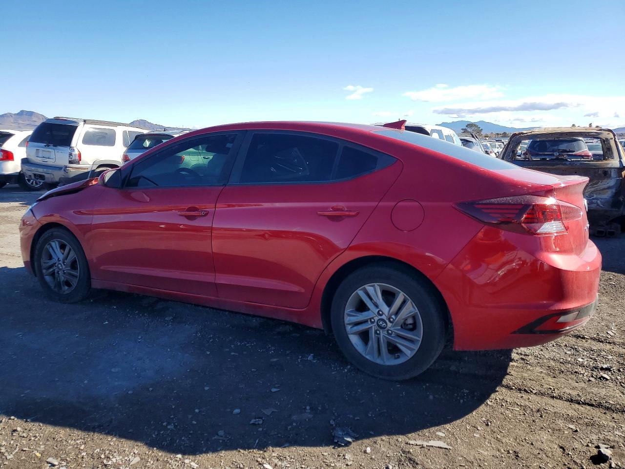 2020 HYUNDAI ELANTRA SEL photo 2