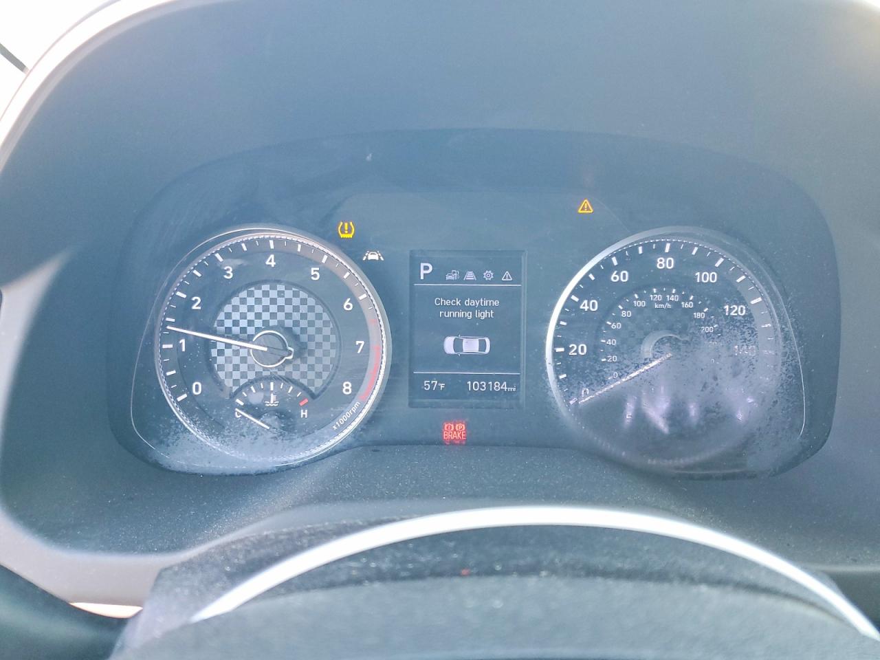 2020 HYUNDAI ELANTRA SEL photo 9