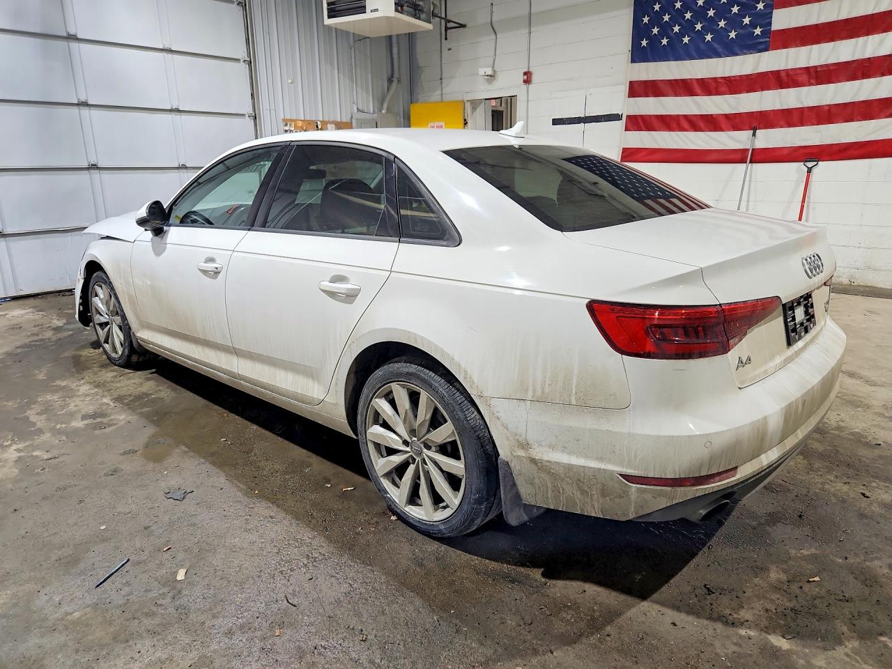 2017 AUDI A4 PREMIUM photo 2