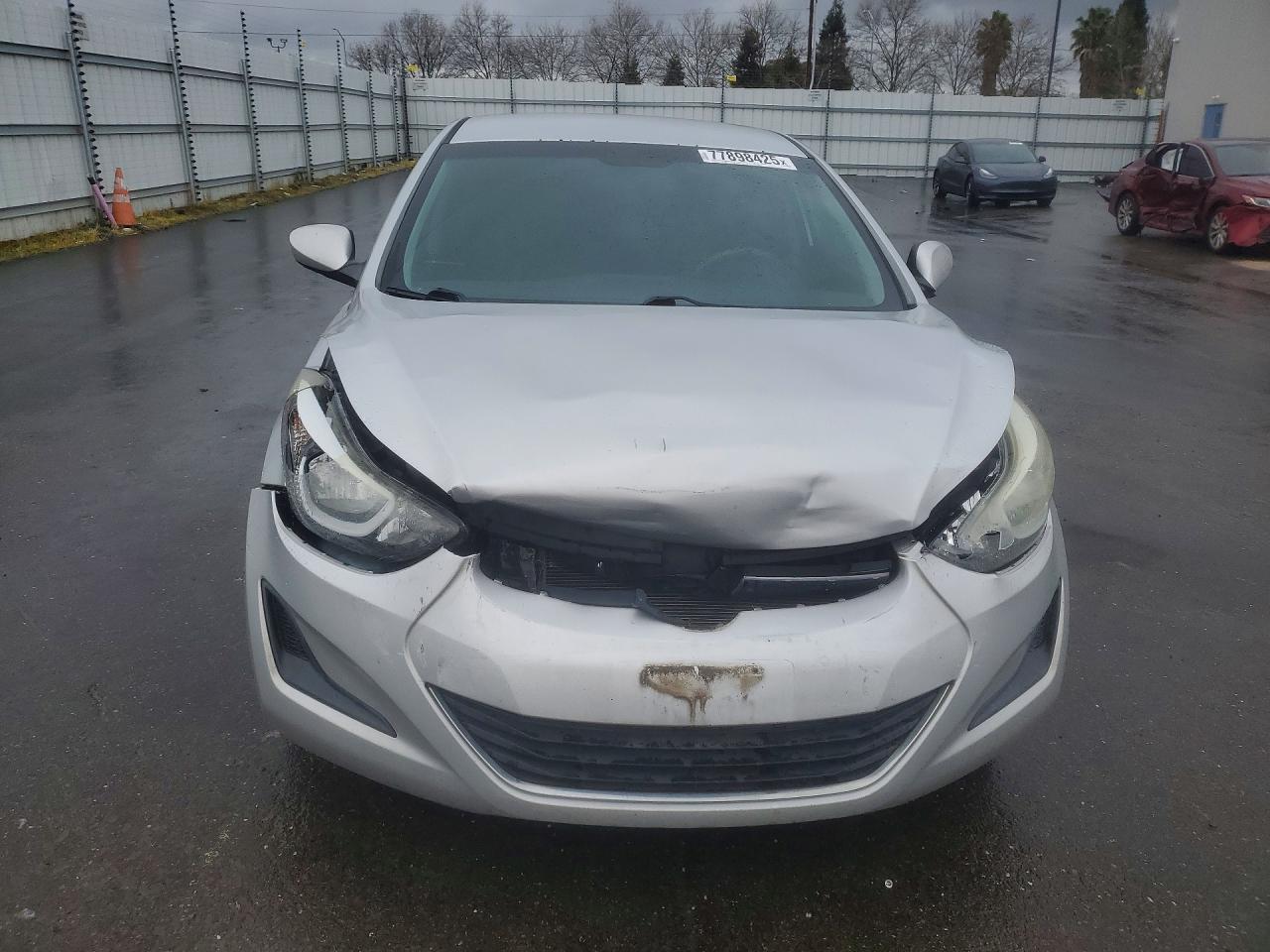 2015 HYUNDAI ELANTRA SE photo 5