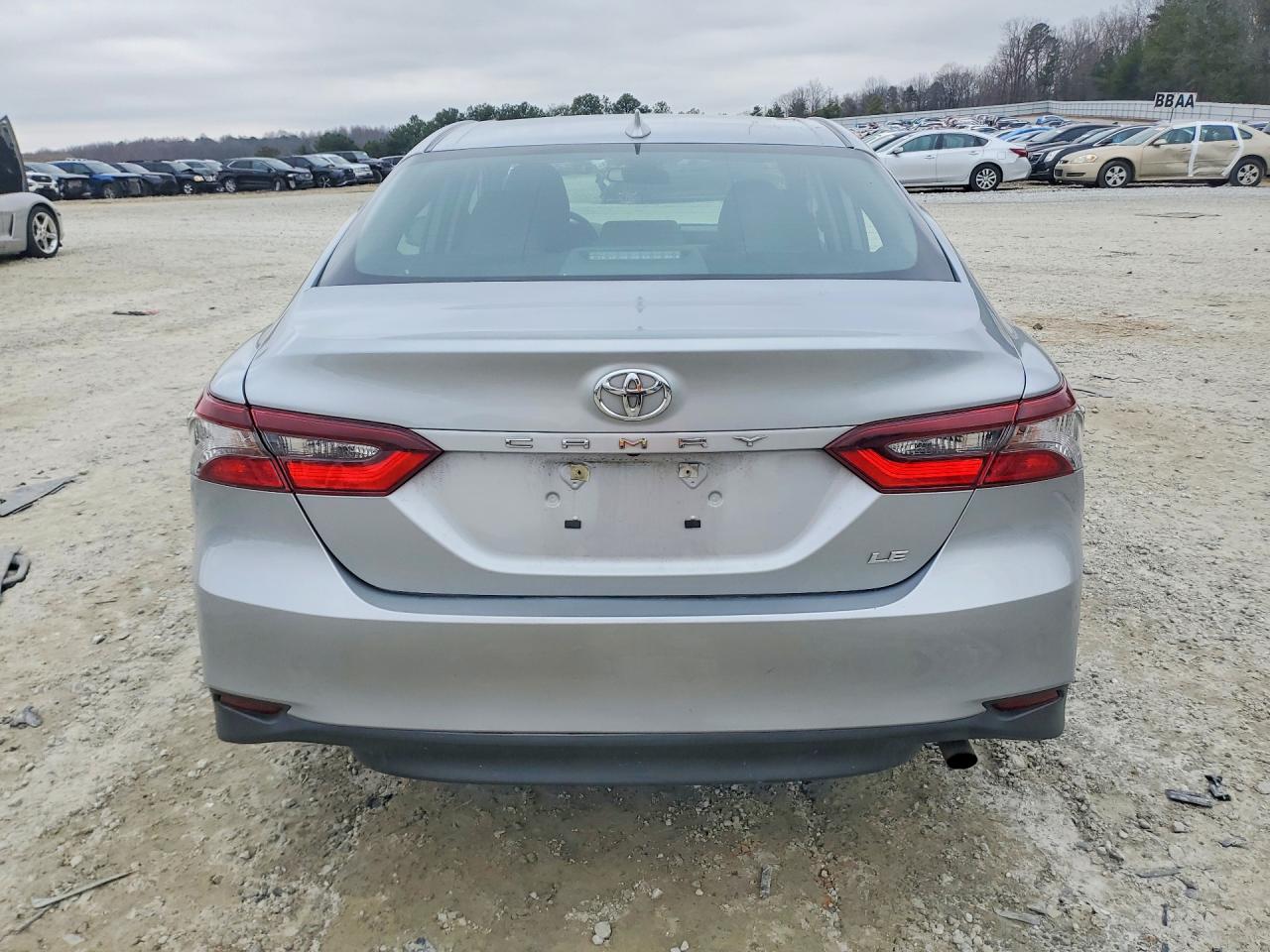 2023 TOYOTA CAMRY LE photo 6