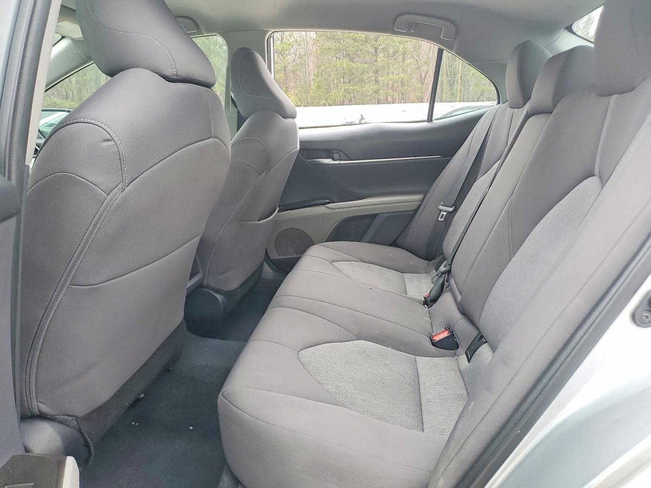 2023 TOYOTA CAMRY LE photo 10