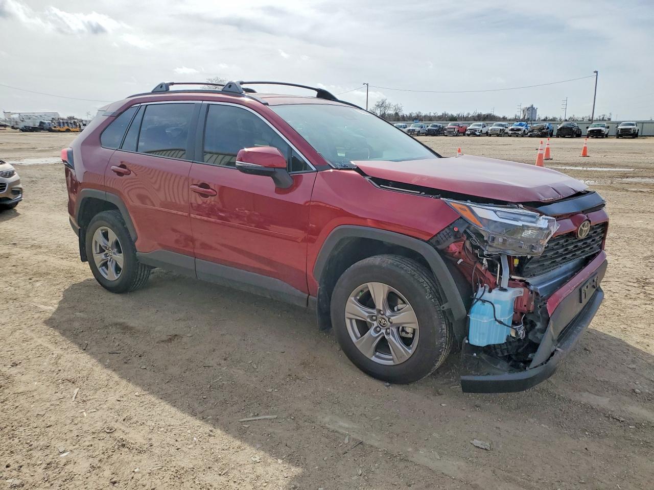 2025 TOYOTA RAV4 XLE photo 10