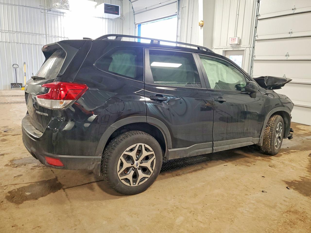 2024 SUBARU FORESTER PREMIUM photo 5