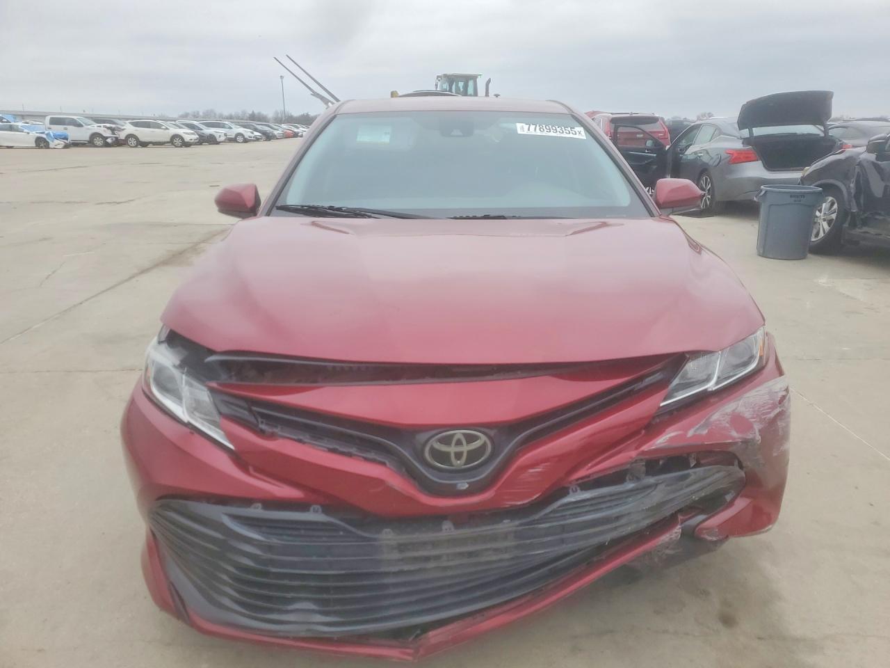 2020 TOYOTA CAMRY LE photo 9