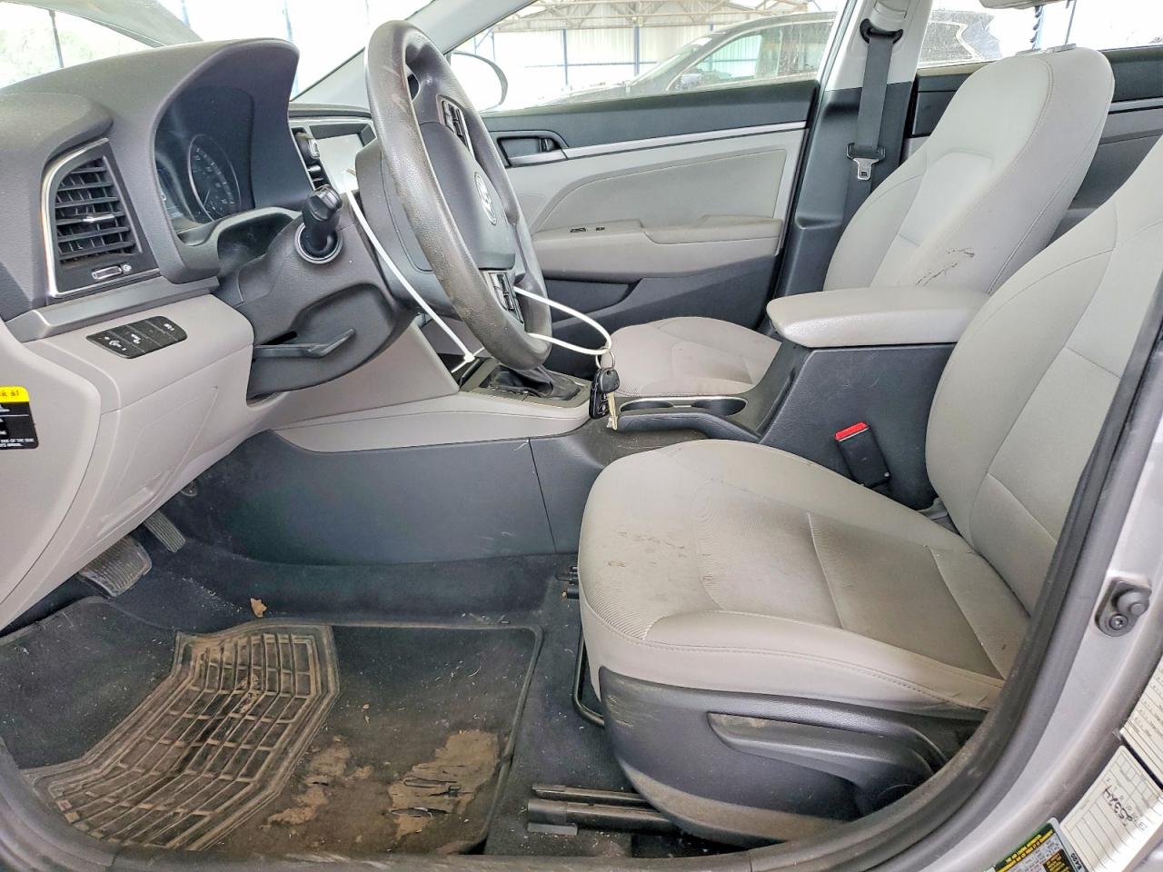 2018 HYUNDAI ELANTRA SEL photo 19
