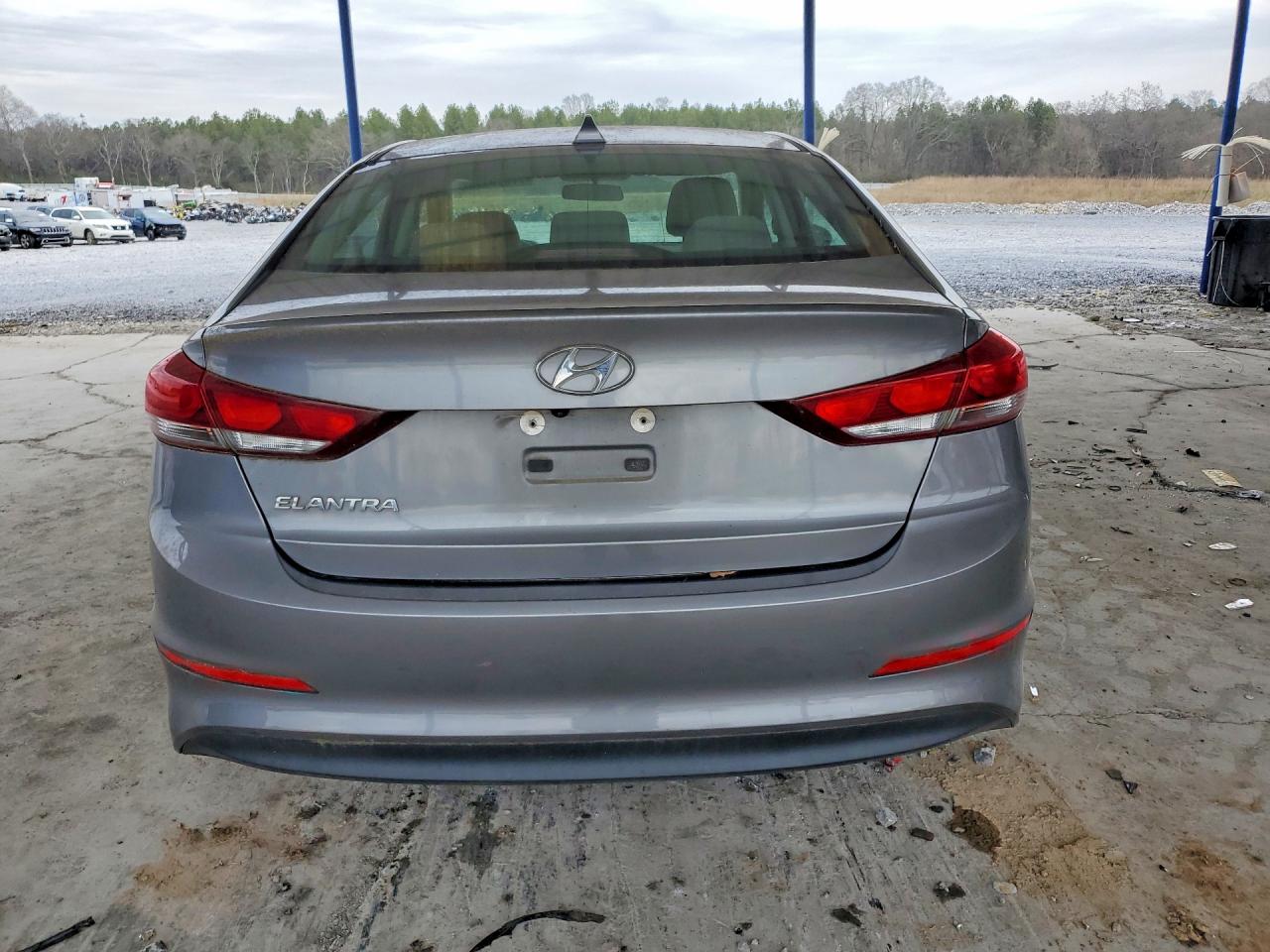 2018 HYUNDAI ELANTRA SEL photo 16