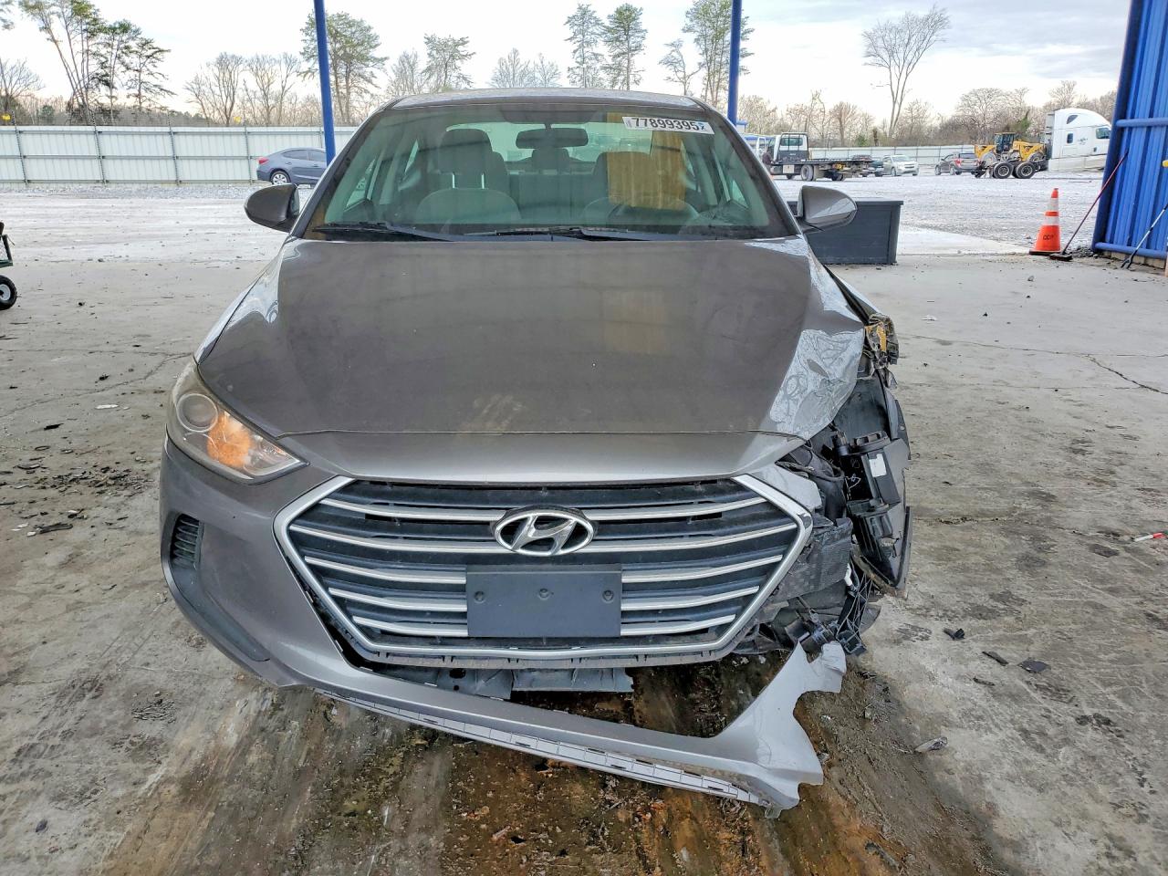 2018 HYUNDAI ELANTRA SEL photo 13