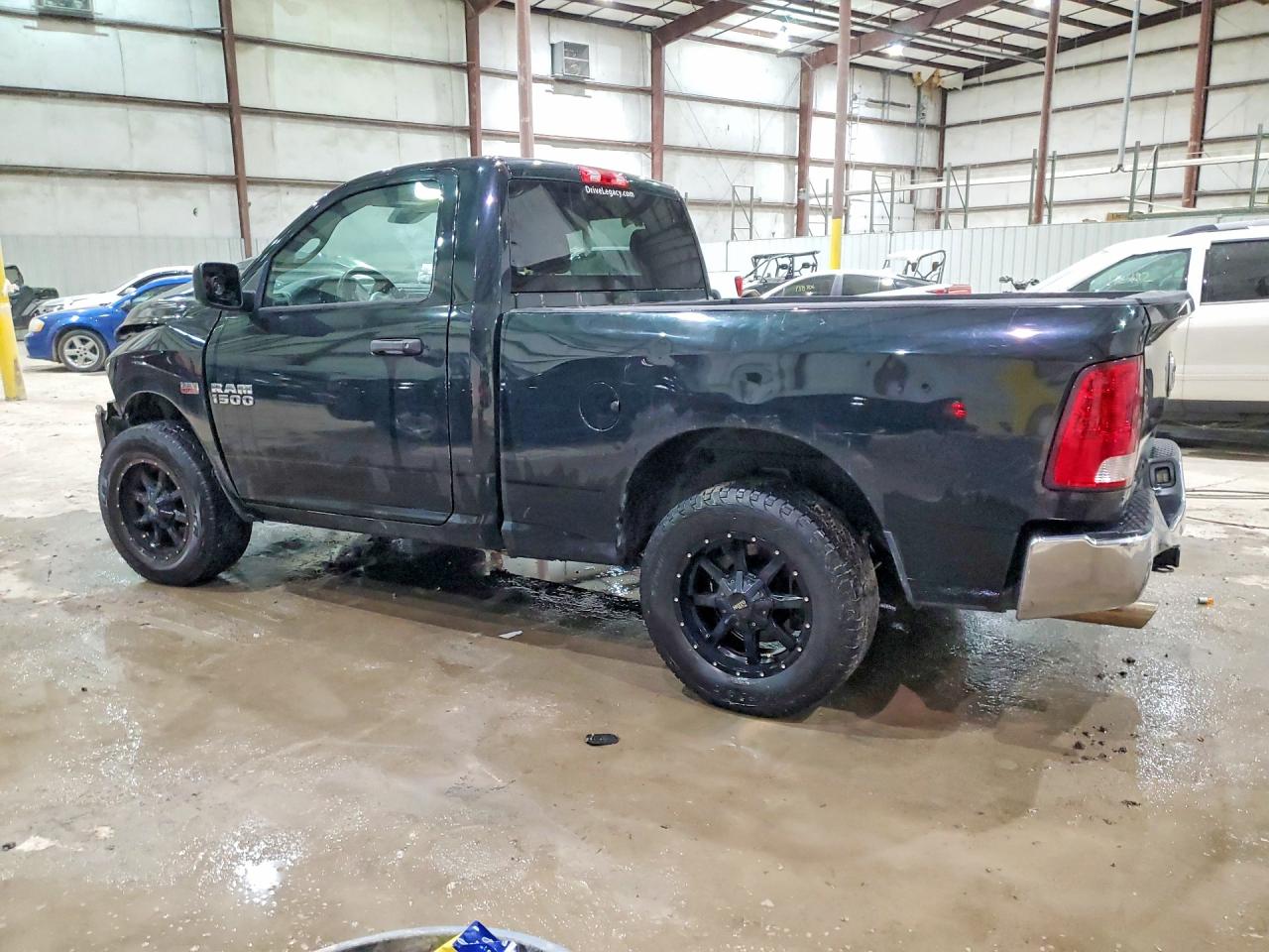 2015 RAM 1500 ST photo 3