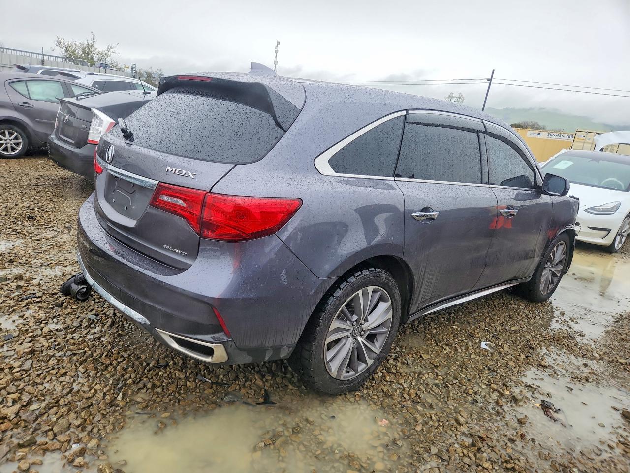 2017 ACURA MDX photo 3