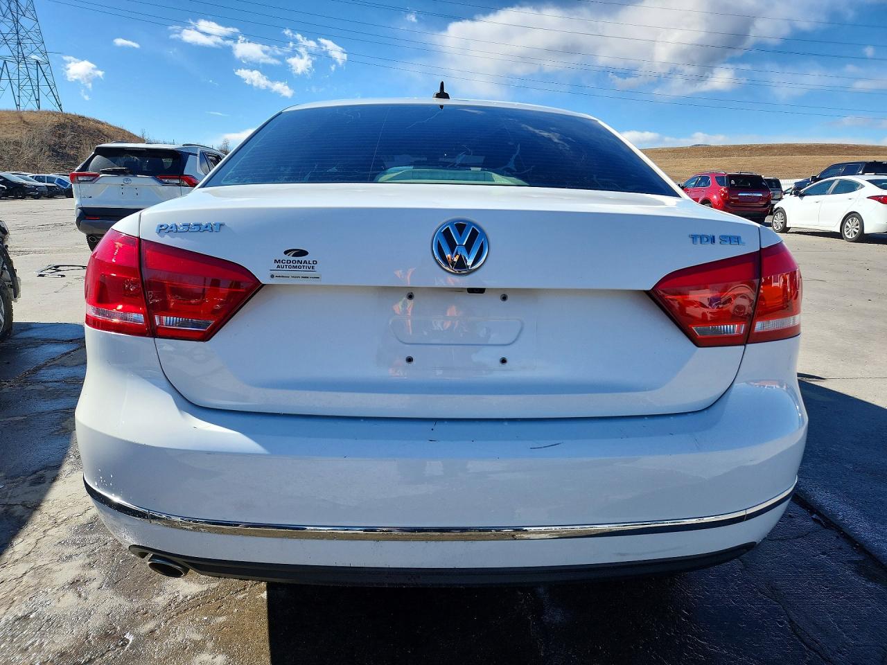 2015 VOLKSWAGEN PASSAT SEL photo 6