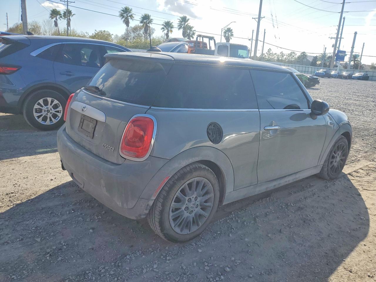 2014 MINI COOPER photo 5