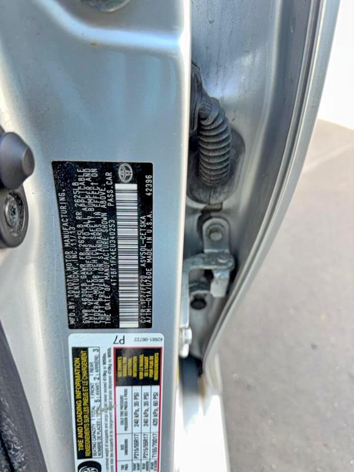2014 TOYOTA CAMRY SE photo 13