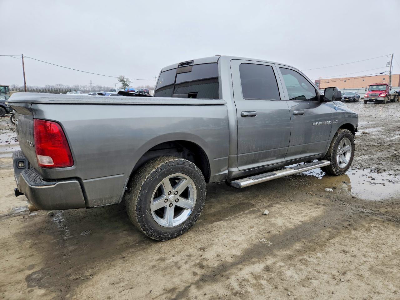 2011 DODGE RAM 1500 photo 3