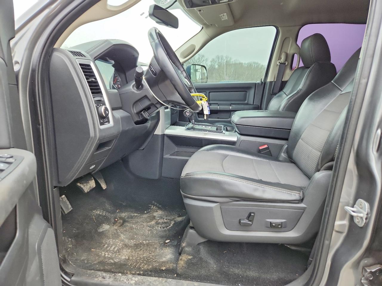 2011 DODGE RAM 1500 photo 7