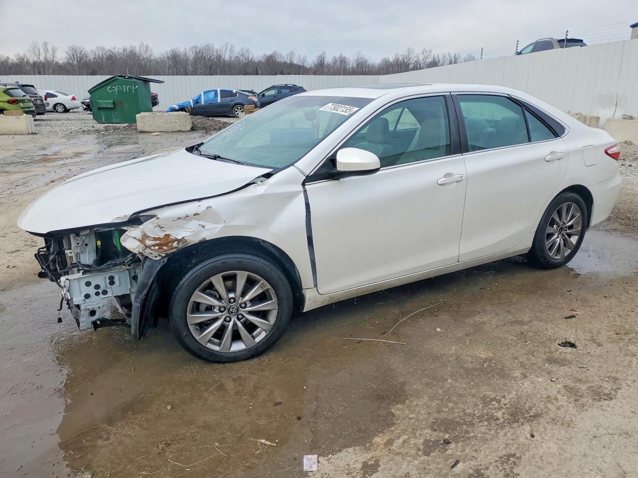 2017 TOYOTA CAMRY