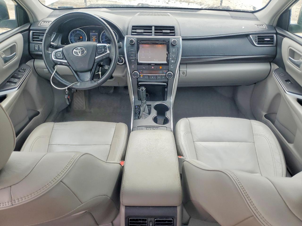 2017 TOYOTA CAMRY XLE photo 15