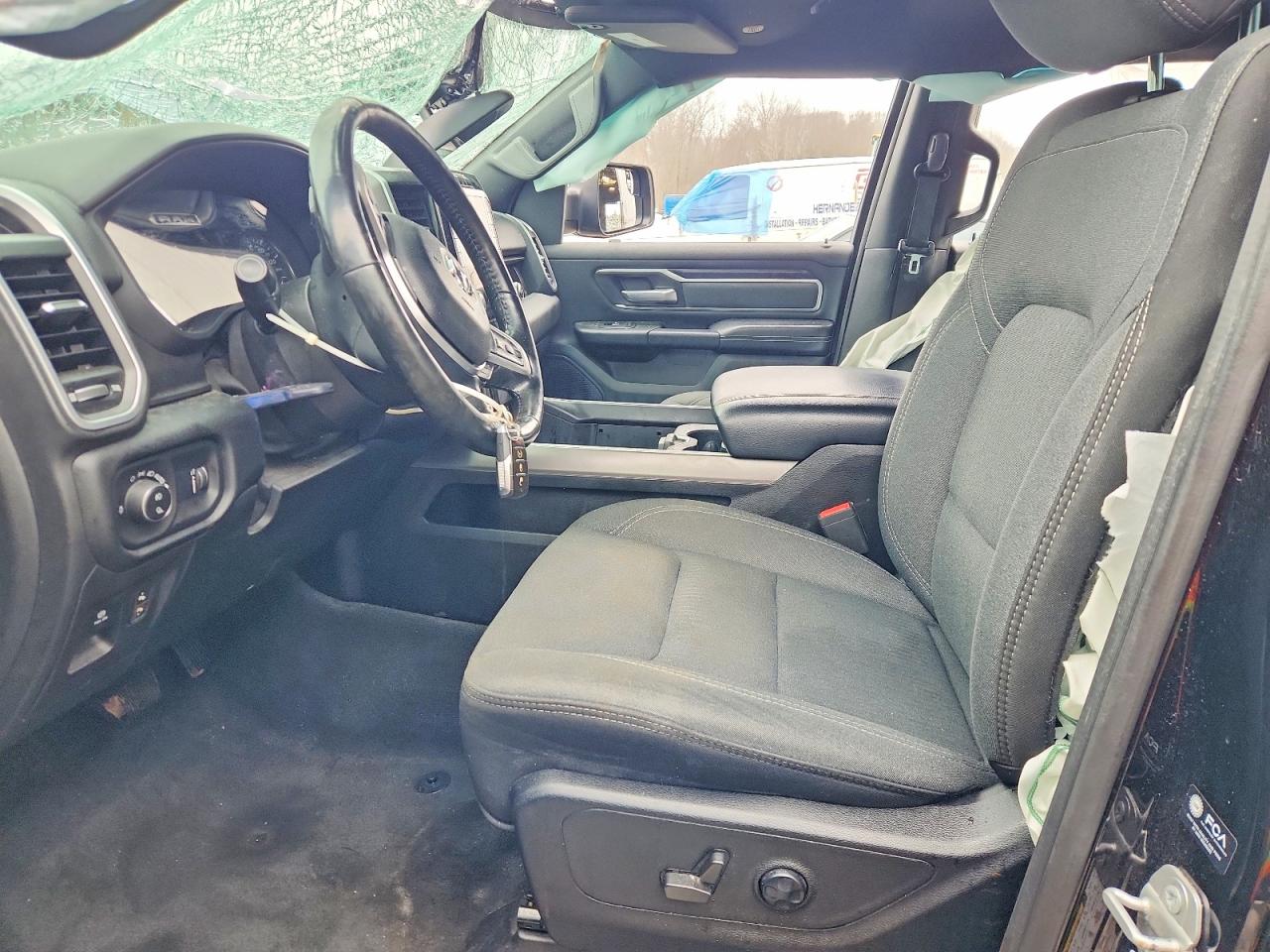 2021 RAM 1500 BIG HORN photo 13