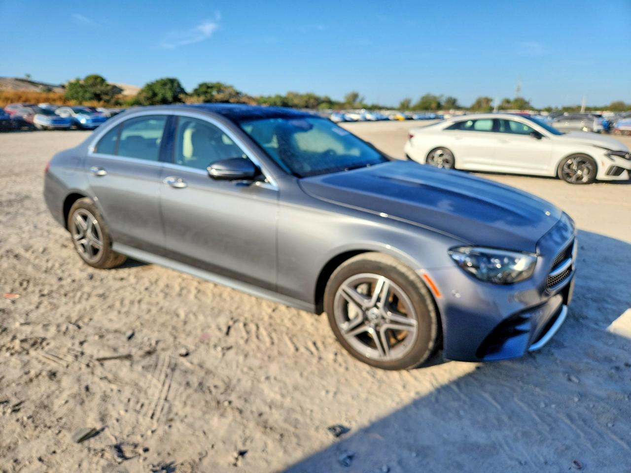 2023 MERCEDES-BENZ E 350 4MATIC photo 4