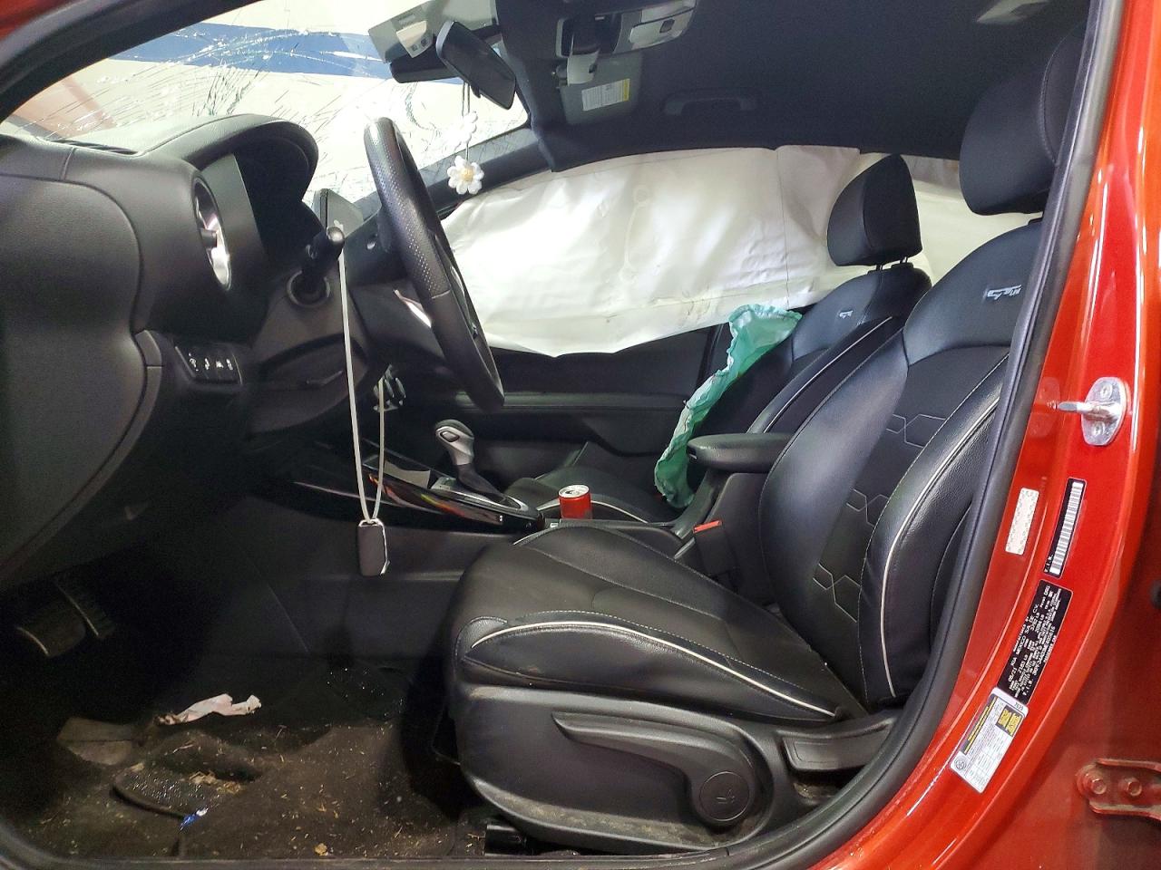 2021 KIA FORTE GT LINE photo 7