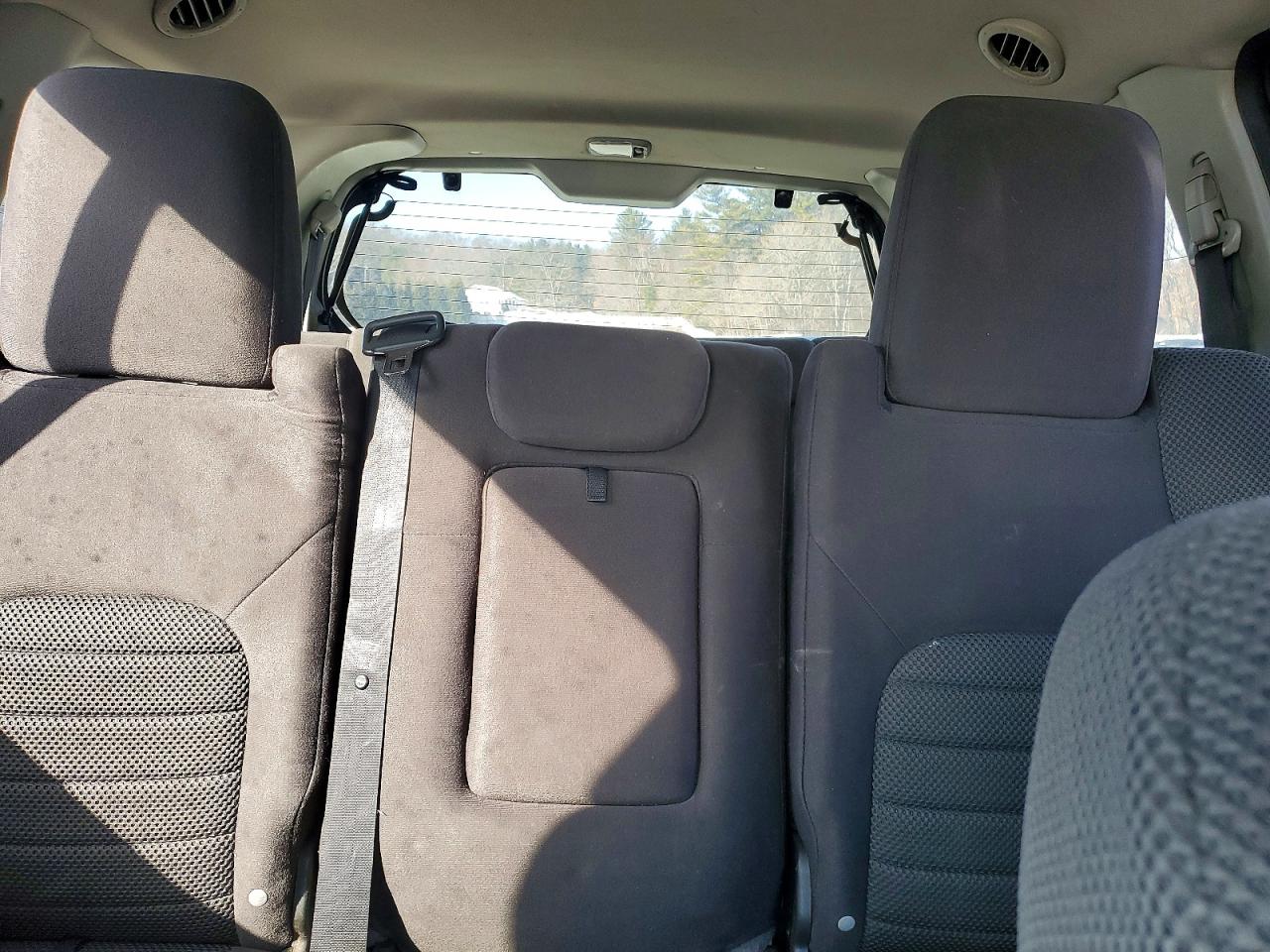 2012 NISSAN PATHFINDER S photo 28