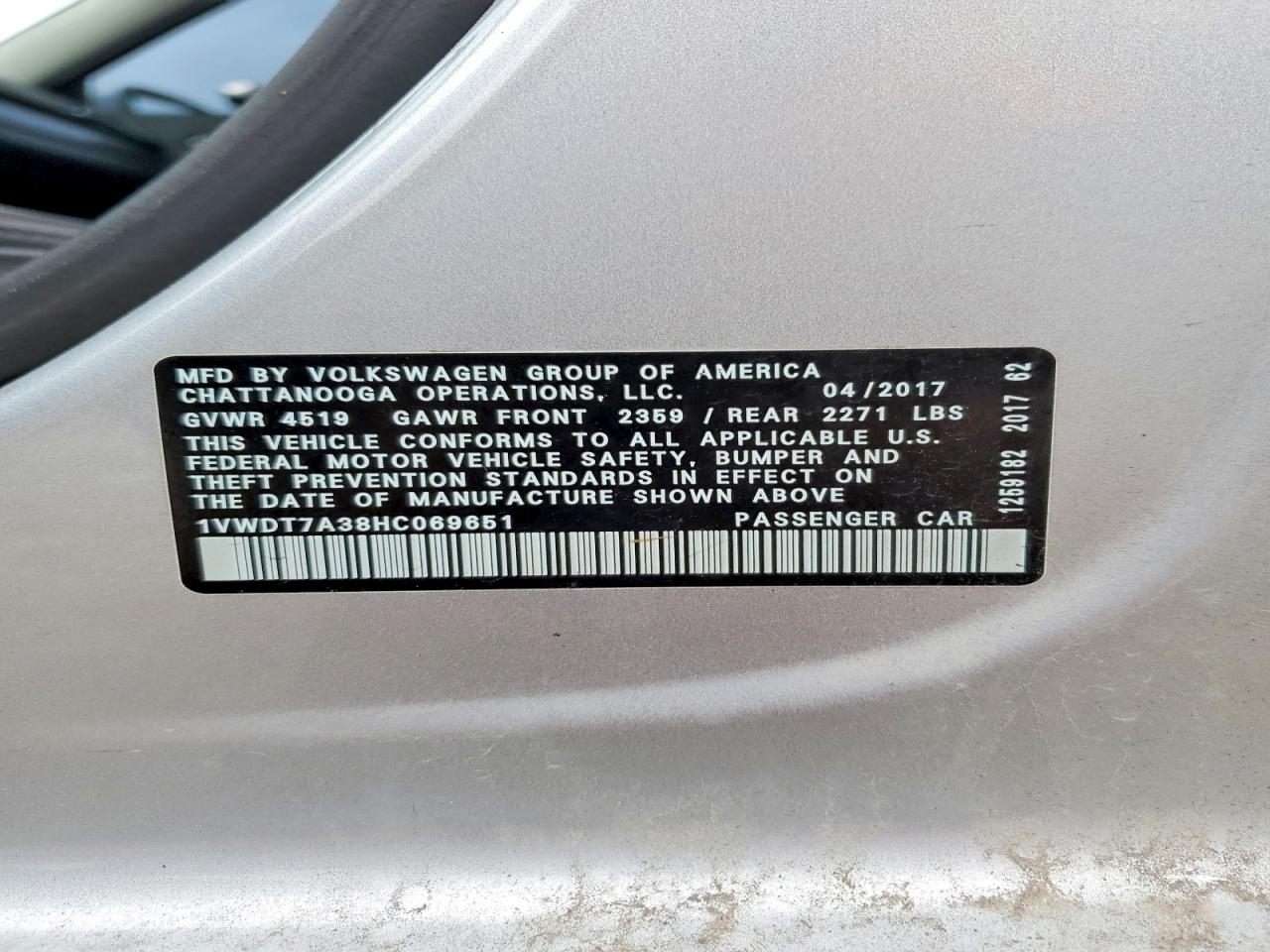 2017 VOLKSWAGEN PASSAT R-LINE photo 23