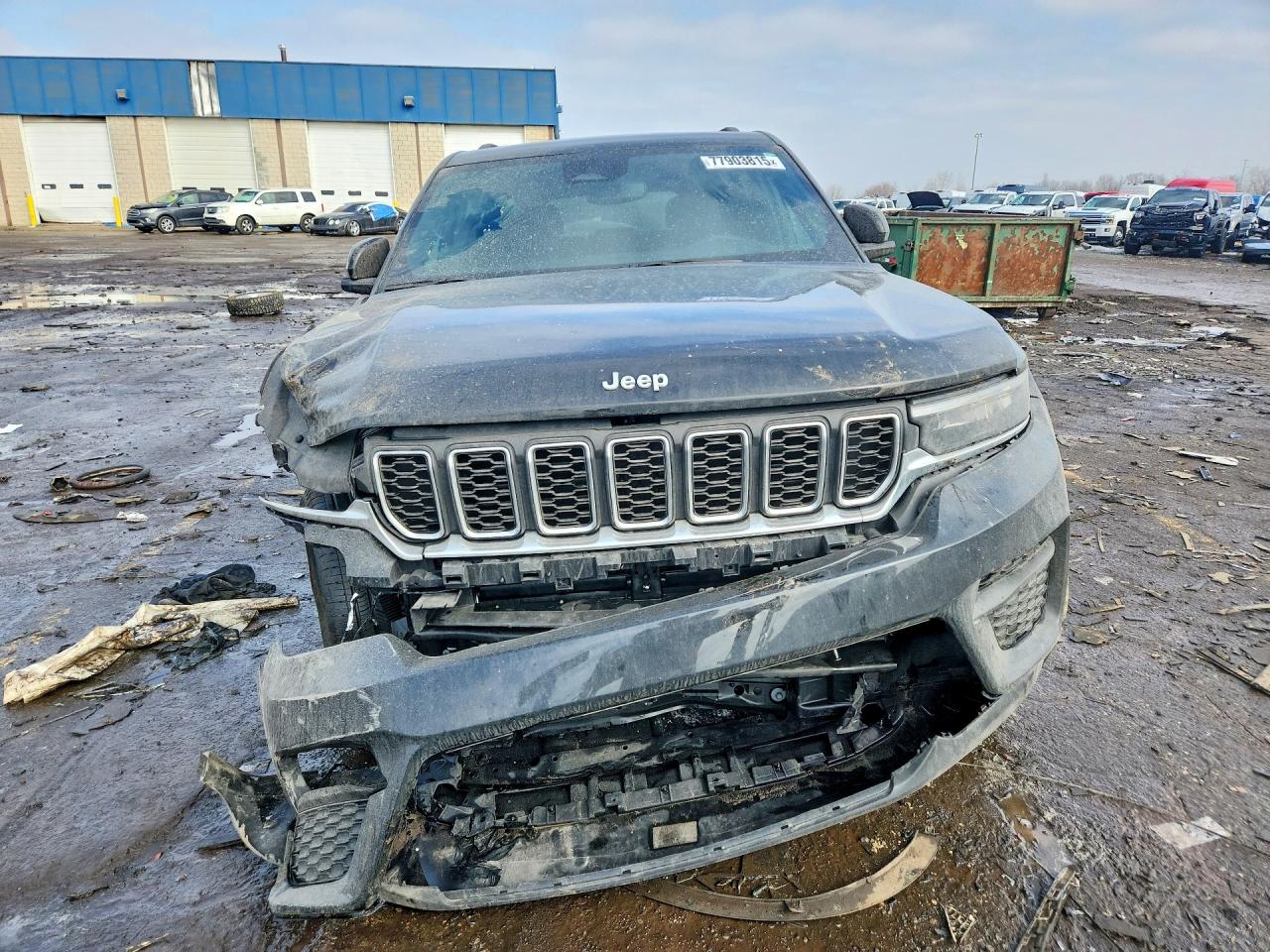 2024 JEEP GRAND CHEROKEE LAREDO photo 13