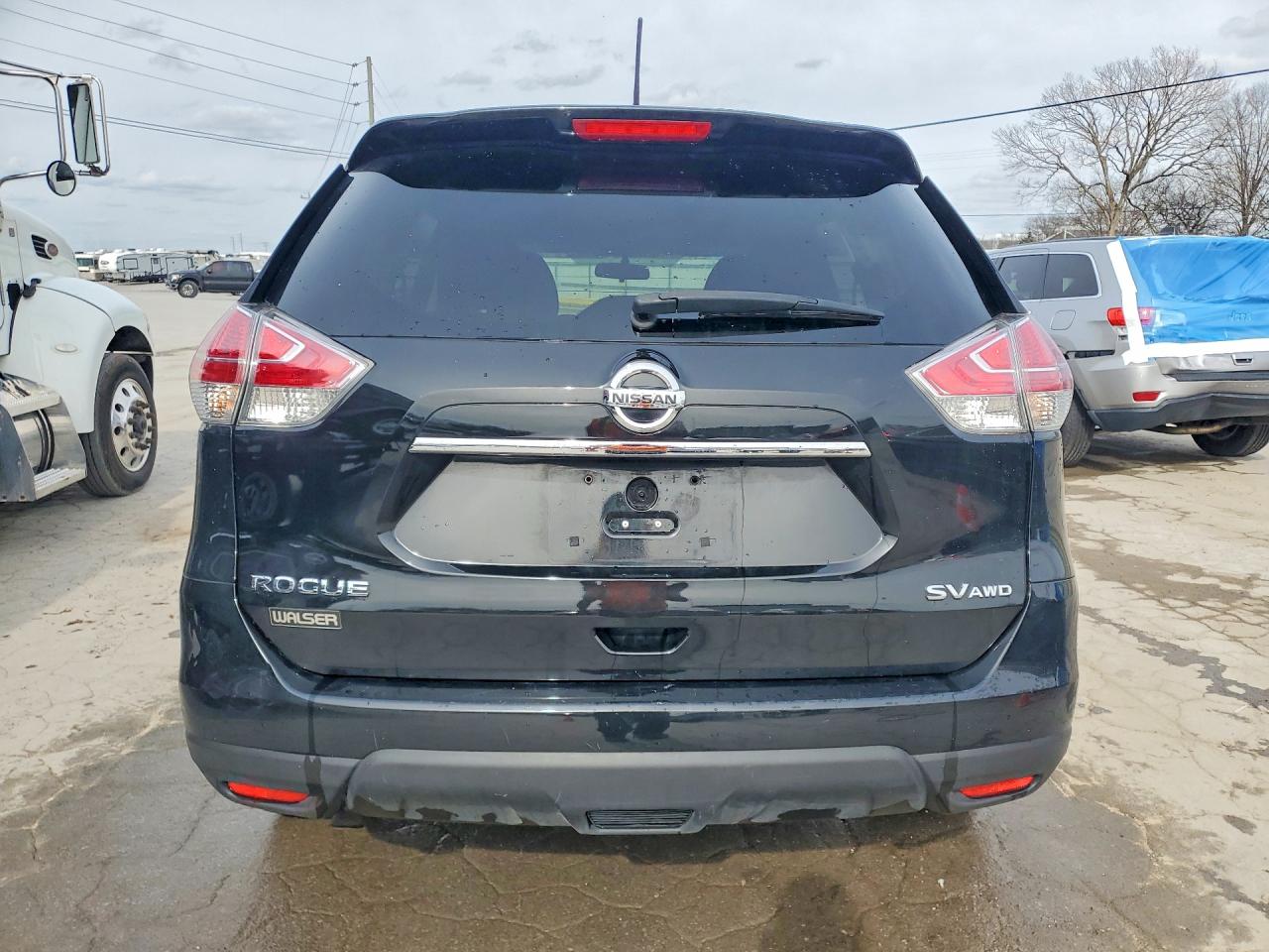 2016 NISSAN ROGUE SV photo 16