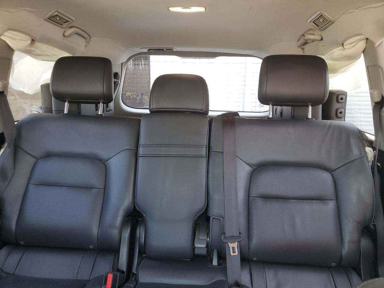 2018 TOYOTA LAND CRUISER photo 10