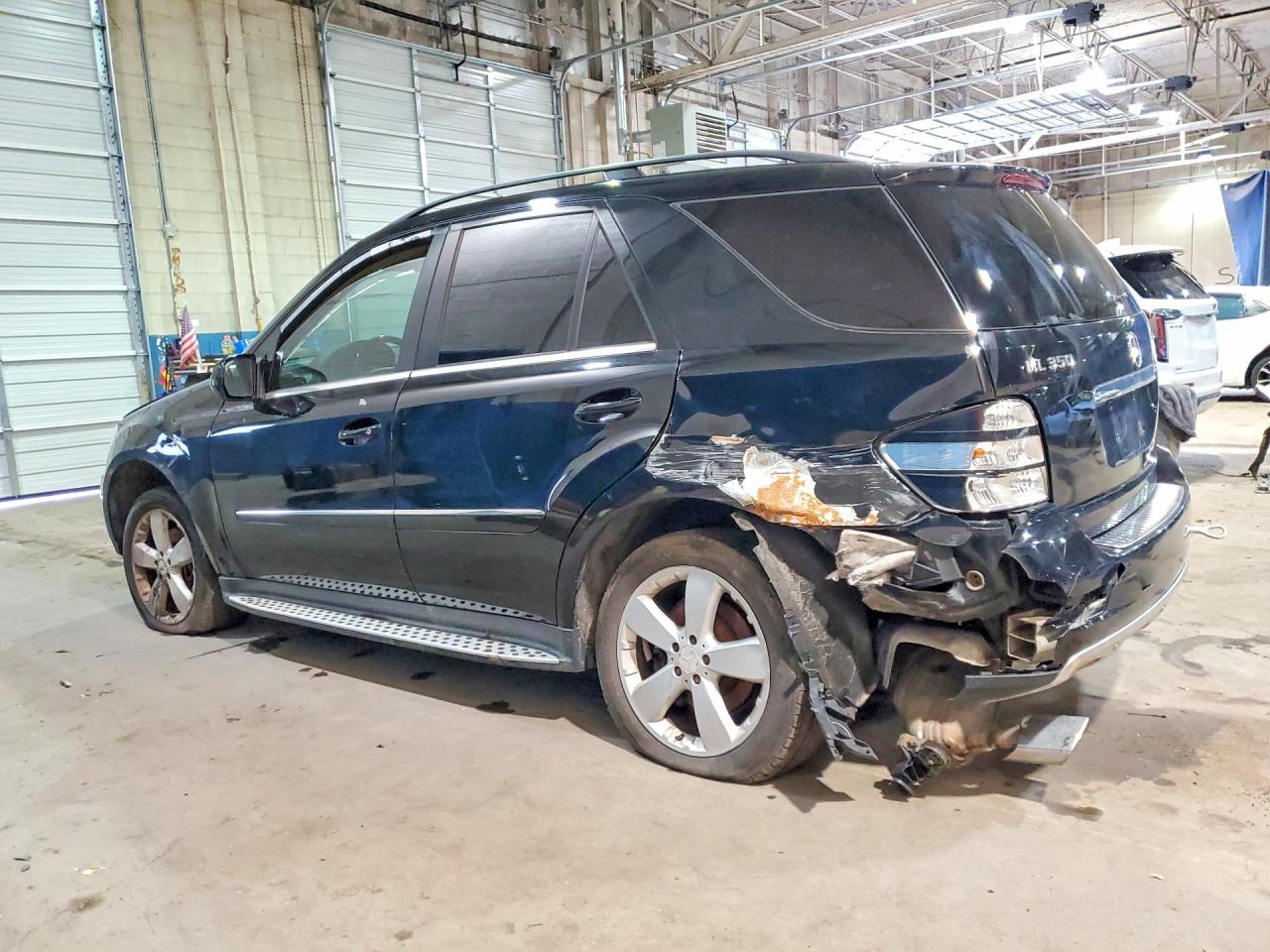 2010 MERCEDES-BENZ ML 350 4MATIC photo 2