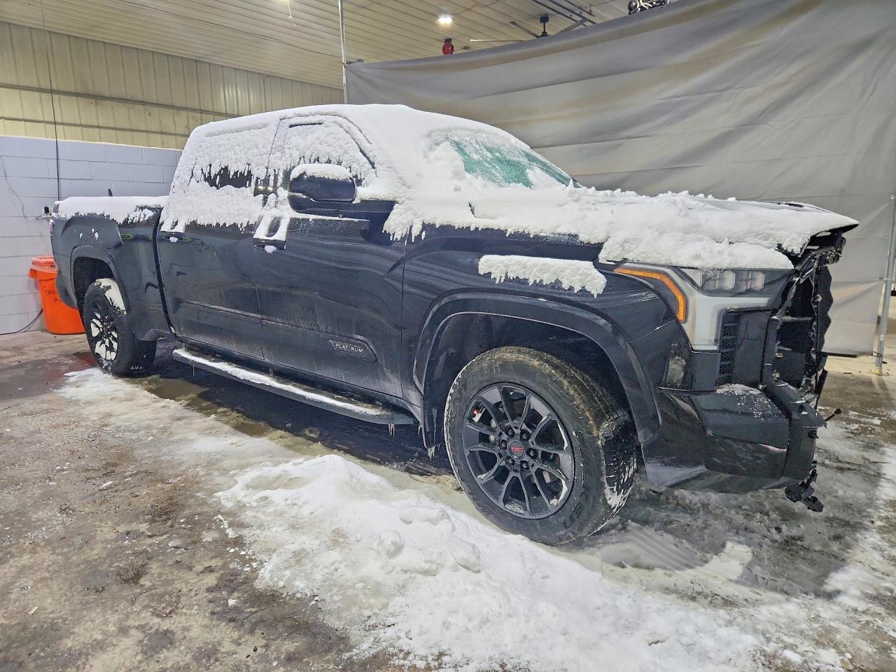 2024 TOYOTA TUNDRA photo 4