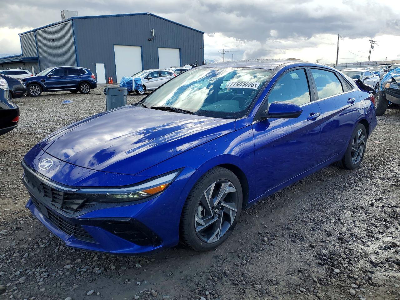 2024 HYUNDAI ELANTRA
