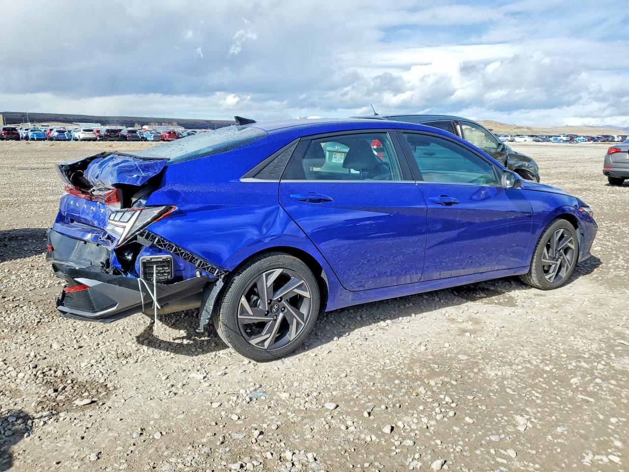 2024 HYUNDAI ELANTRA SEL photo 5