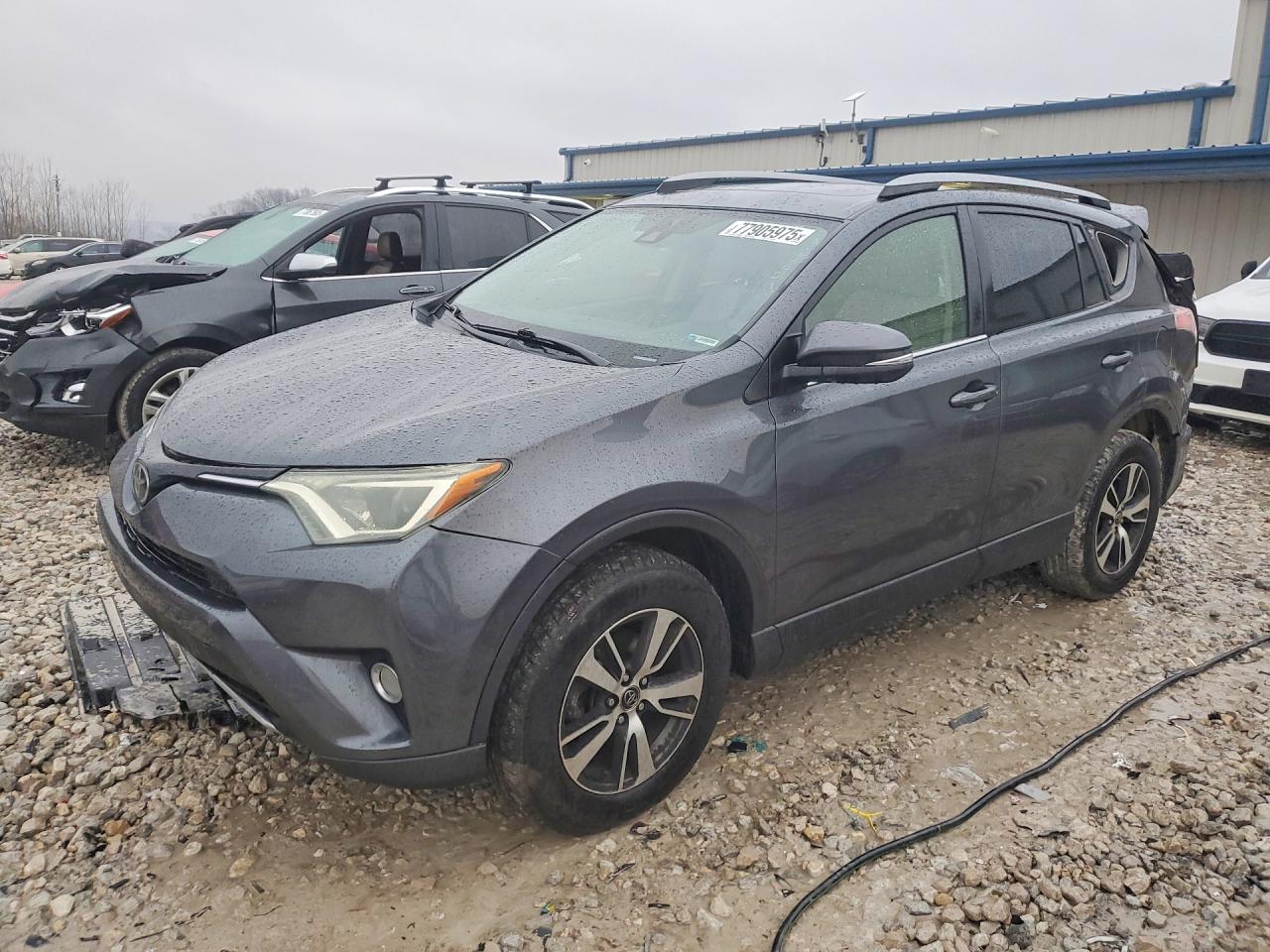 2017 TOYOTA RAV4